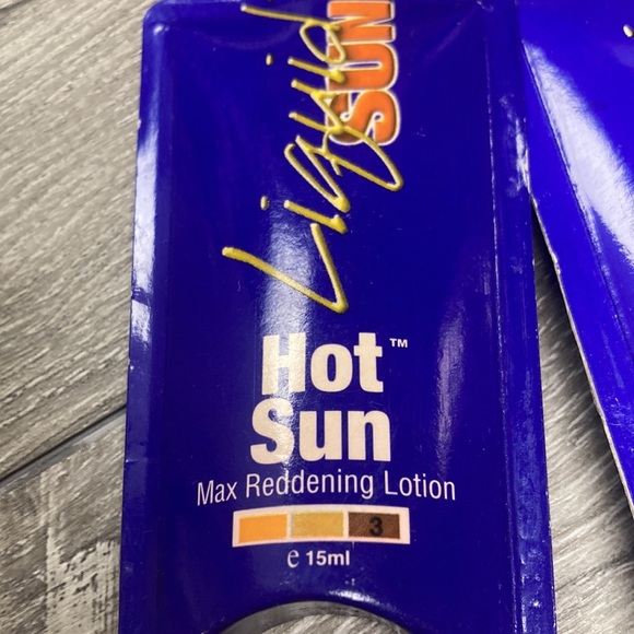 Hot Sun Max Tanning Lotion Packettes - Picture 3 of 4